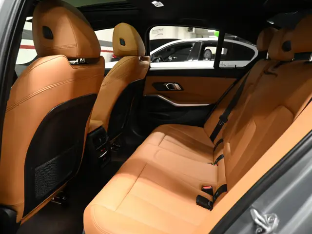 2023 BMW 3 Series 330i xDrive Navigation Sunroof Brown Interior - Photo 26