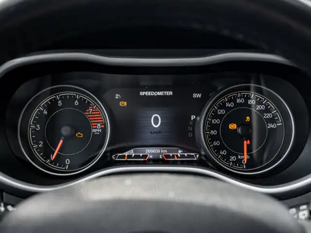 2016 Jeep Cherokee Trailhawk - Photo 4