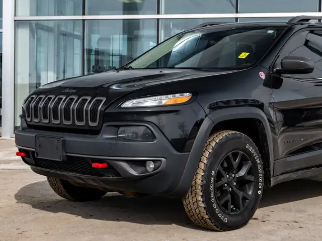2016 Jeep Cherokee Trailhawk - Photo 13