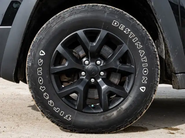 2016 Jeep Cherokee Trailhawk - Photo 14