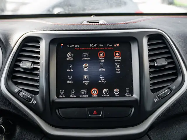 2016 Jeep Cherokee Trailhawk - Photo 29