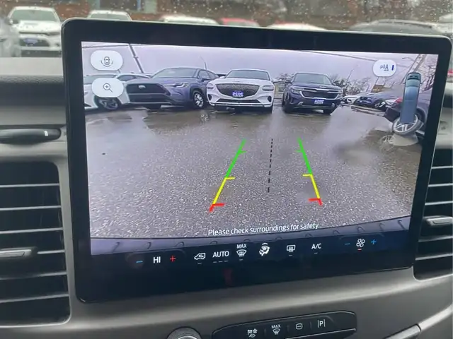 2022 Ford Transit XLT 12 passnger - Photo 14