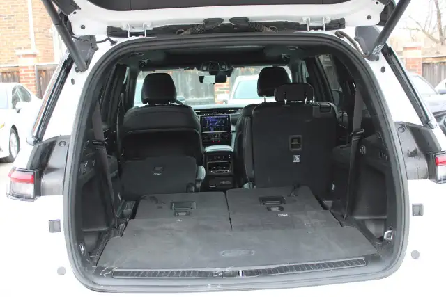 2024 Jeep Grand Cherokee Limited 4x4 6 Passenger - Photo 8