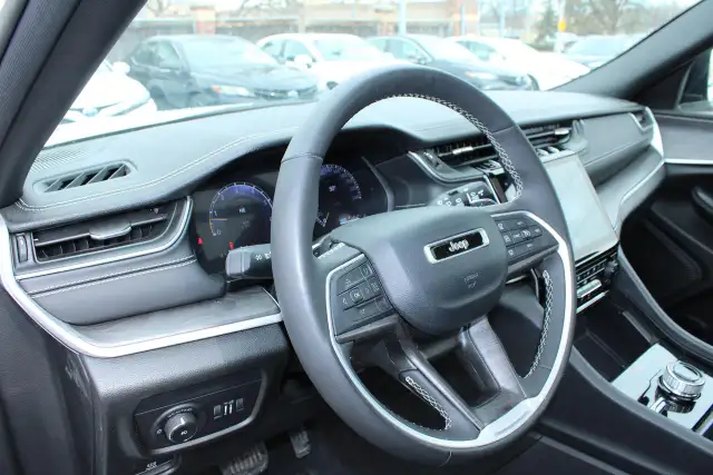 2024 Jeep Grand Cherokee Limited 4x4 6 Passenger - Photo 18