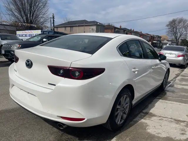 2022 Mazda 3 GS - Photo 5