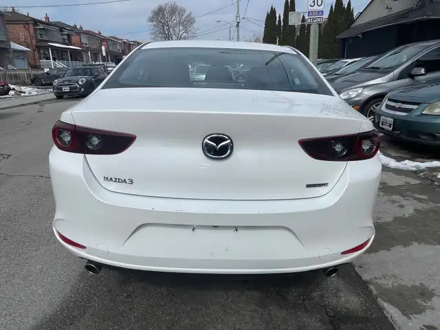 2022 Mazda 3 GS - Photo 6