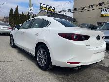 2022 Mazda 3 GS - Photo 7
