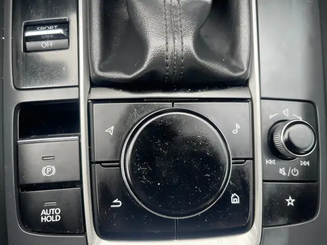 2022 Mazda 3 GS - Photo 17