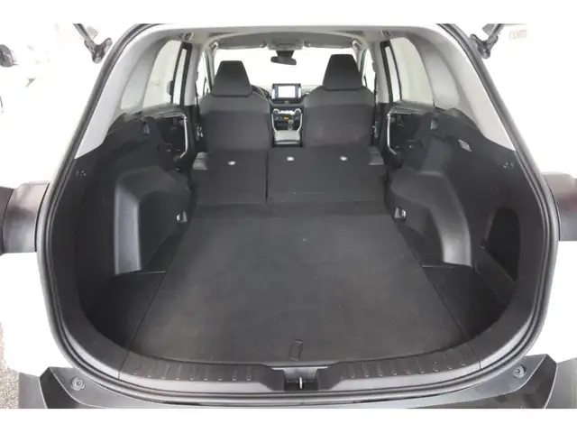 2021 Toyota RAV4 LE / AWD - Photo 29