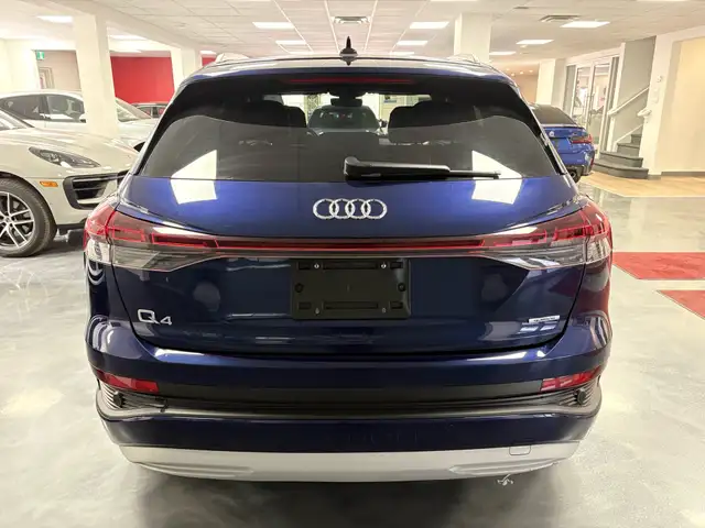 2024 Audi Q4 e-tron 50 quattro - Photo 6