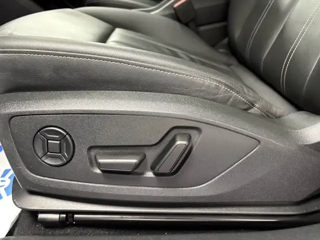 2024 Audi Q4 e-tron 50 quattro - Photo 14