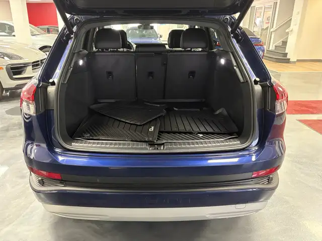 2024 Audi Q4 e-tron 50 quattro - Photo 18