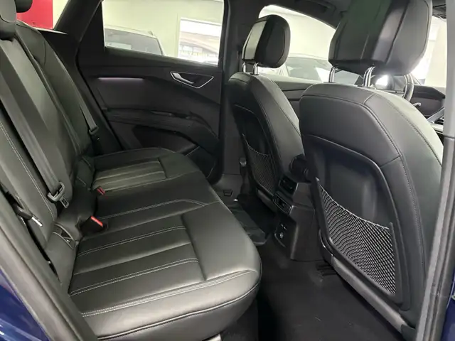2024 Audi Q4 e-tron 50 quattro - Photo 20