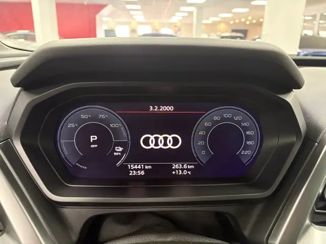 2024 Audi Q4 e-tron 50 quattro - Photo 23