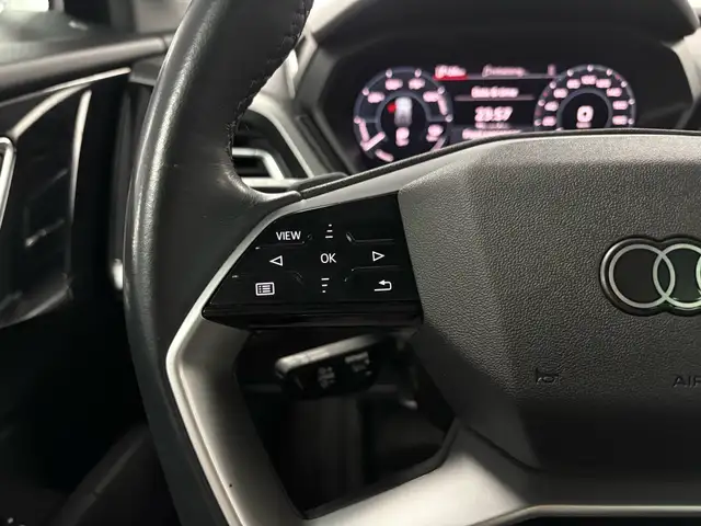 2024 Audi Q4 e-tron 50 quattro - Photo 25