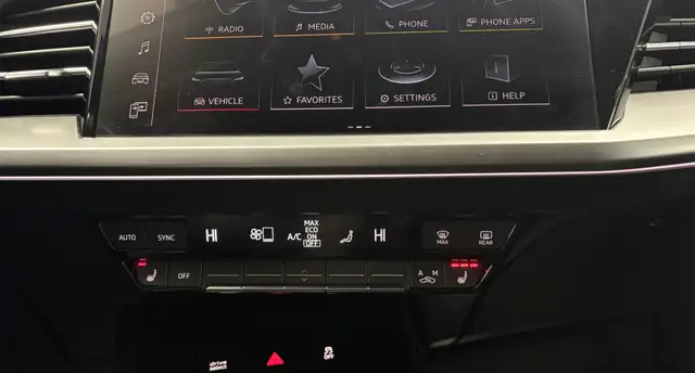 2024 Audi Q4 e-tron 50 quattro - Photo 31