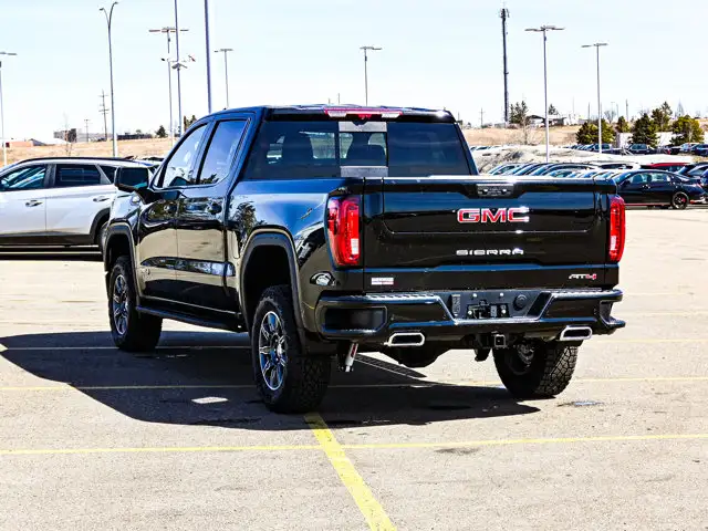 2026 GMC Sierra 1500 AT4 - Photo 11