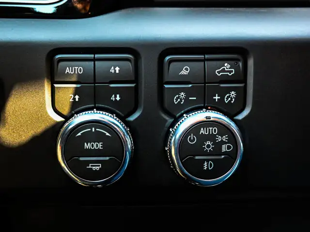 2026 GMC Sierra 1500 AT4 - Photo 19