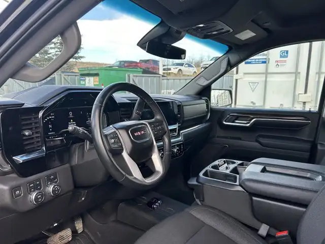 2024 GMC Sierra 1500 Elevation 5.3L - Photo 6