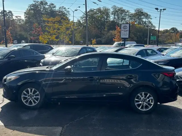 2015 Mazda Mazda3 4dr Sdn GS - Photo 6