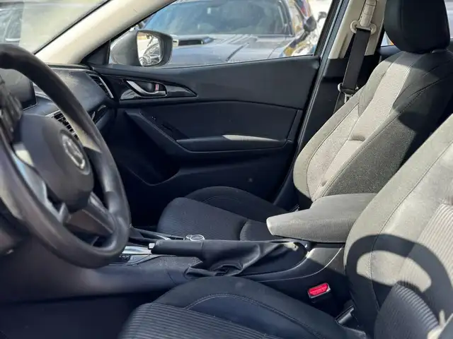 2015 Mazda Mazda3 4dr Sdn GS - Photo 8
