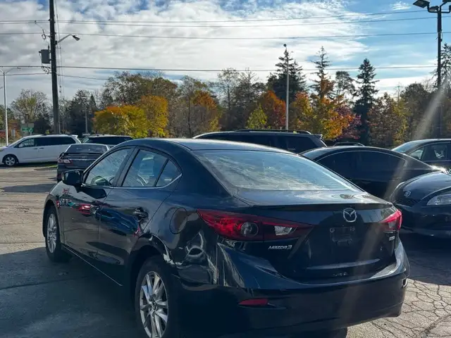 2015 Mazda Mazda3 4dr Sdn GS - Photo 11