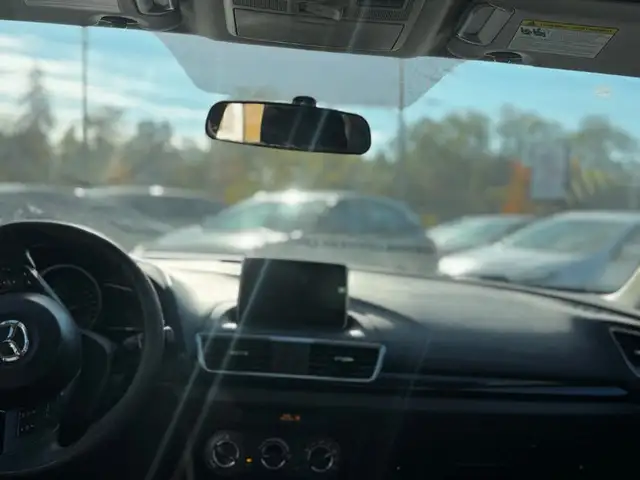 2015 Mazda Mazda3 4dr Sdn GS - Photo 17