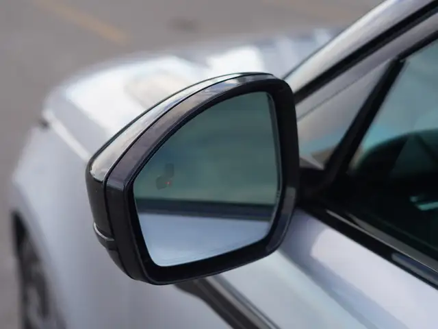 2019 Land Rover Range Rover Velar P380 R-Dynamic HSE, Heads up D - Photo 10