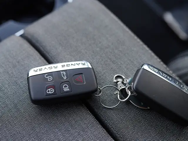 2019 Land Rover Range Rover Velar P380 R-Dynamic HSE, Heads up D - Photo 42