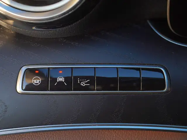 2019 Mercedes-Benz E-Class E300, HUD, Adaptive Cruise Control, D - Photo 17