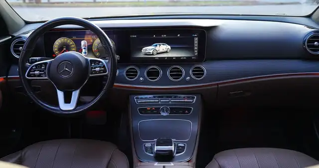 2019 Mercedes-Benz E-Class E300, HUD, Adaptive Cruise Control, D - Photo 18