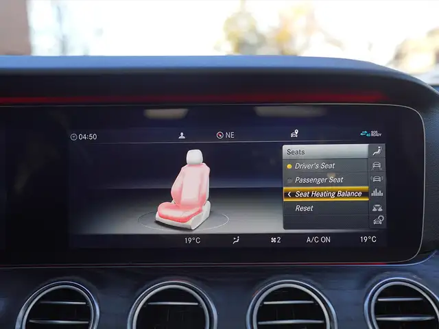 2019 Mercedes-Benz E-Class E300, HUD, Adaptive Cruise Control, D - Photo 28