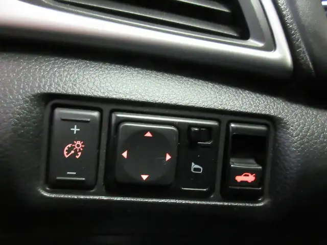 NISSAN SENTRA 2017 SR TURBO MANUEL 6 RAPPORTS 188HP MAGS 17PO - Photo 24