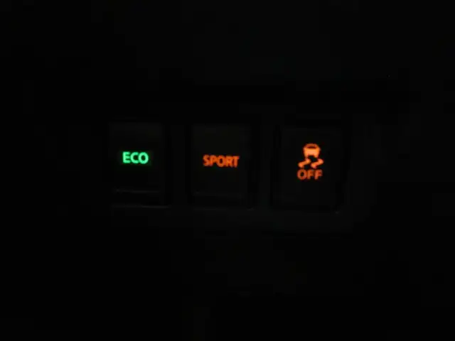 NISSAN SENTRA 2017 SR TURBO MANUEL 6 RAPPORTS 188HP MAGS 17PO - Photo 25