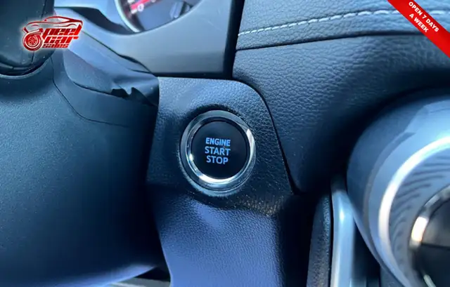 2022 Toyota RAV4 XLE, - Photo 12