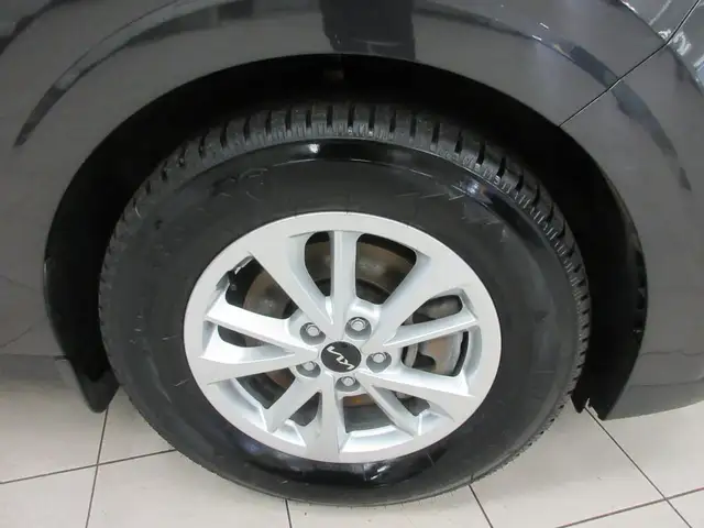 KIA CARNIVAL 2023 LX 8 PASSAGERS SIEGES CHAUFFANT CAMERA RECUL 4 - Photo 5