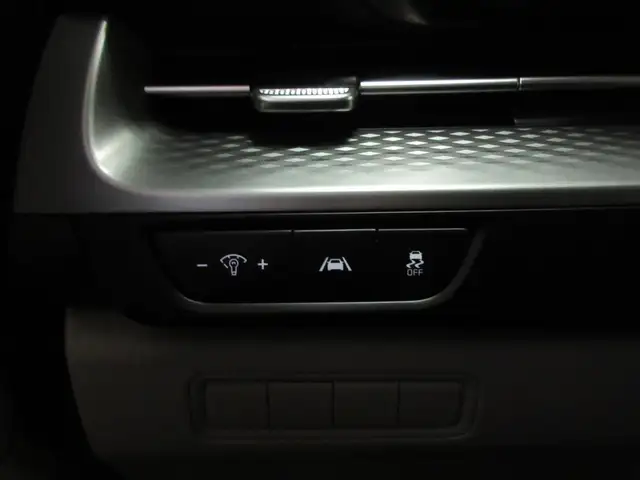 KIA CARNIVAL 2023 LX 8 PASSAGERS SIEGES CHAUFFANT CAMERA RECUL 4 - Photo 11