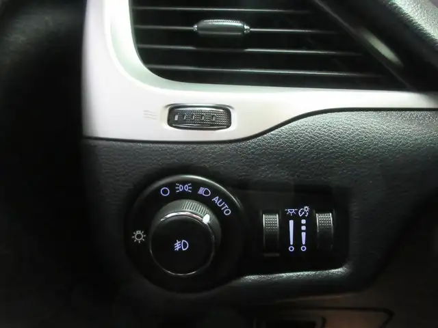 JEEP CHEROKEE 2015 LIMITED V-6 3.2 LITRES 4X4 GPS NAVIGATION TOI - Photo 22