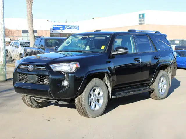 2021 Toyota 4Runner 4DR 4WD  SR5 | 3M PPF | Heated Seats - Photo 9