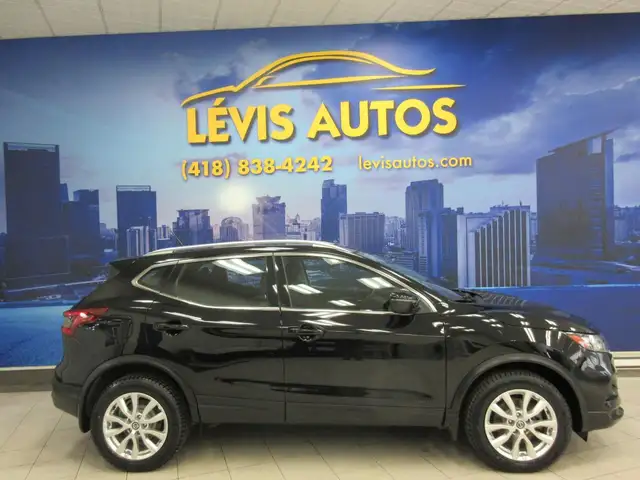 NISSAN QASHQAI 2020 SV  77500 KM TOIT OUVRANT / CAMERA / BLU