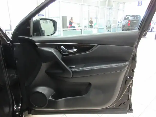 NISSAN QASHQAI 2020 SV  77500 KM TOIT OUVRANT / CAMERA / BLU - Photo 12