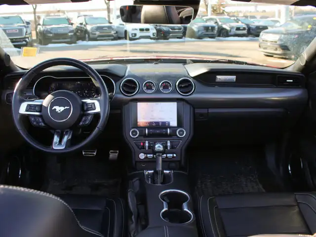 2022 Ford Mustang GT Premium  5.0L V8 | 450 HP | Convertible - Photo 2