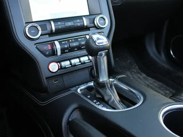 2022 Ford Mustang GT Premium  5.0L V8 | 450 HP | Convertible - Photo 13