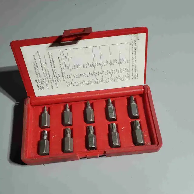 10 piece Mac screw extractor kit