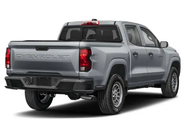 2026 Chevrolet Colorado 4WD Trail Boss - Photo 2