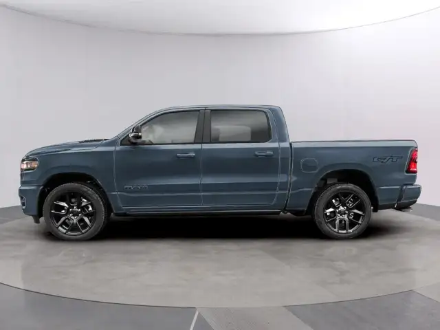 2026 Ram 1500 - Photo 2