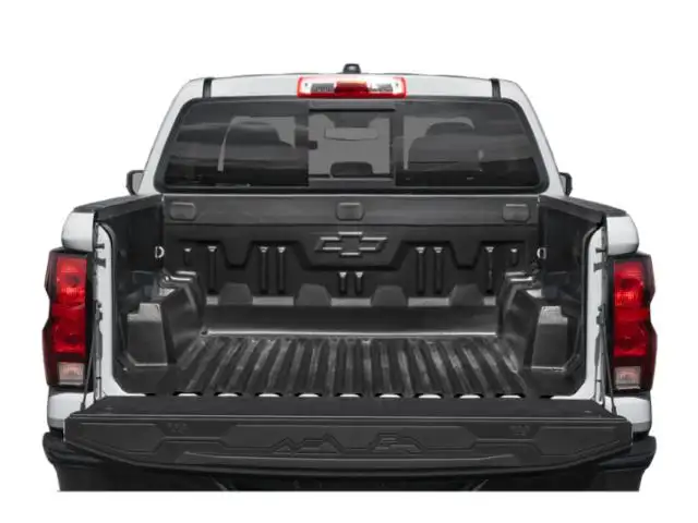 2026 Chevrolet Colorado 4WD Trail Boss - Photo 7