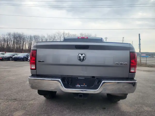 2021 RAM 1500 CLASSIC SLT - Photo 7