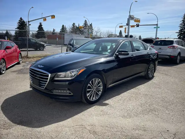 2015 Hyundai Genesis Sedan Technology