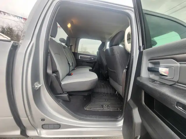 2021 RAM 1500 CLASSIC SLT - Photo 13